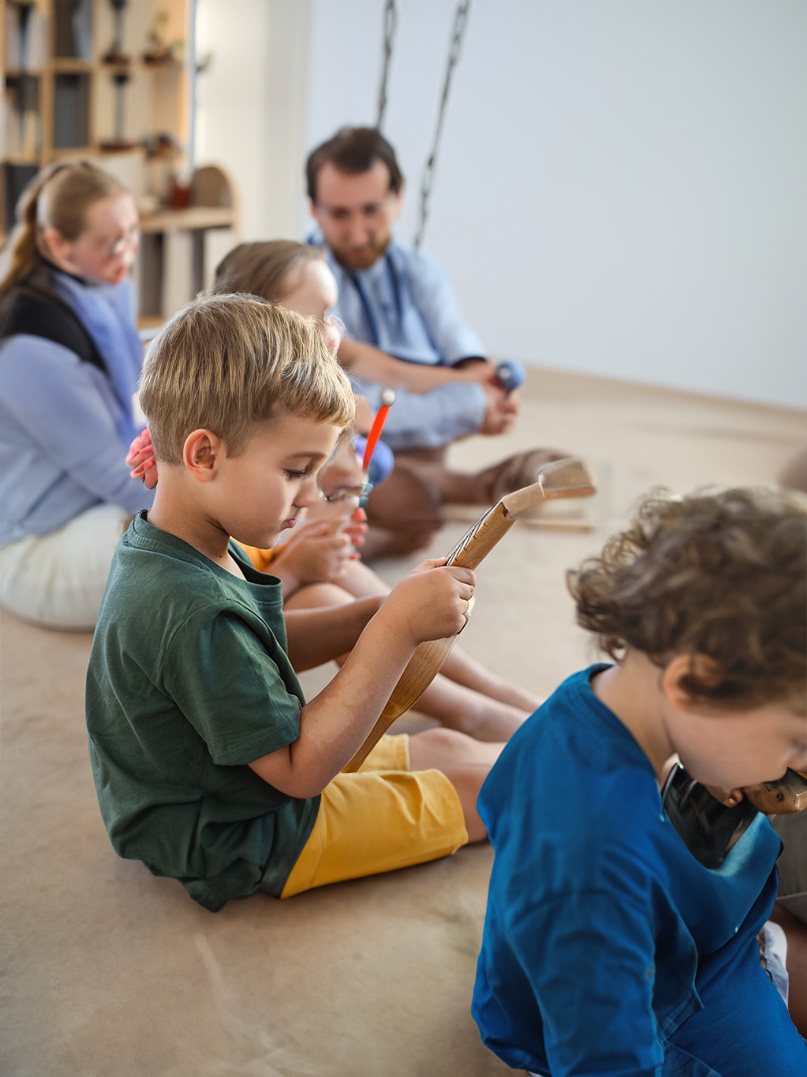 Music Lab for Tomorrow's Minds